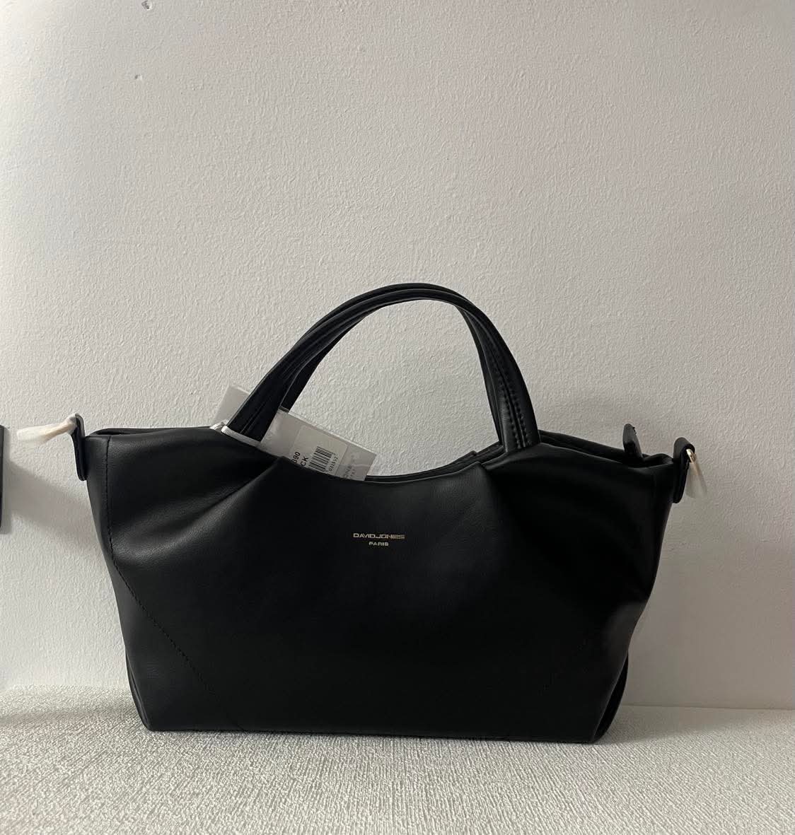 https://accessoiresmodes.com//storage/photos/360/DAVID JONES/received_889225924135126.jpeg